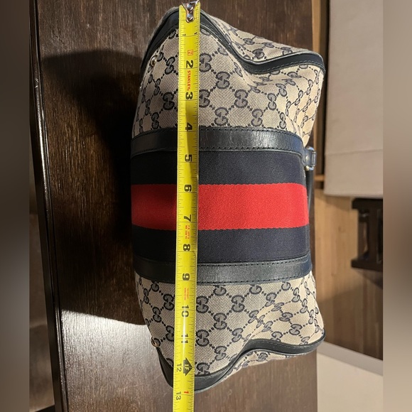 Authentic Gucci handbag - Picture 9 of 9